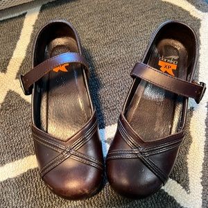 Dansko XP brown leather